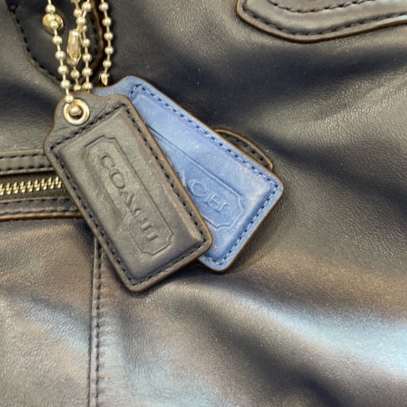 Coach new navy bag - Picture 2 of 6